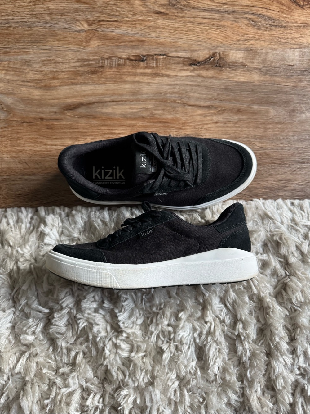 Kizik Women's Slip/On Prague 2 Sneakers